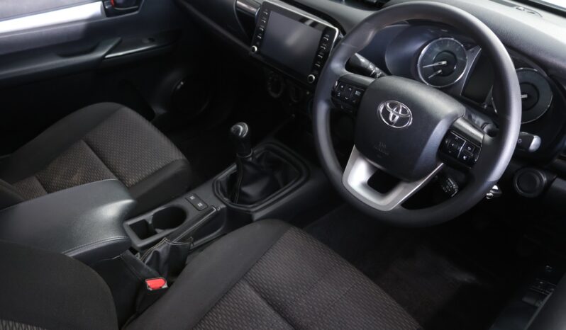 2021 TOYOTA HILUX 2.4 GD-6 RB RAIDER full